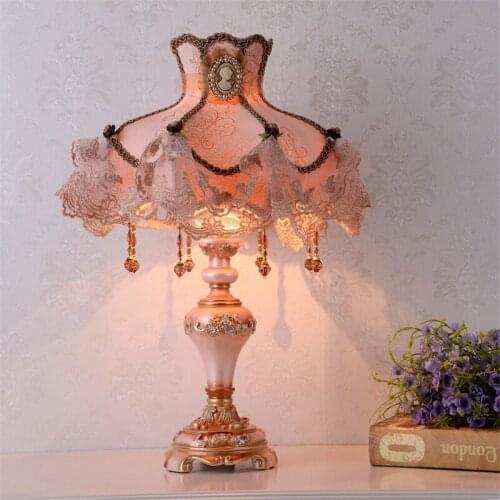 Modern European Romantic Pink Resin Fabric Table Lamp for Wedding Deco Foyer Bedroom Fashion Lace Home Deco Light 55cm 2377