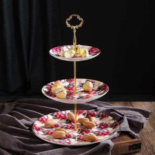 Three-Layer Cake Stand Bone China Vintage Dessert Dishes Fruit Plates Ceramic Multi-Layer Candy Plate For Home Wedding Birthday