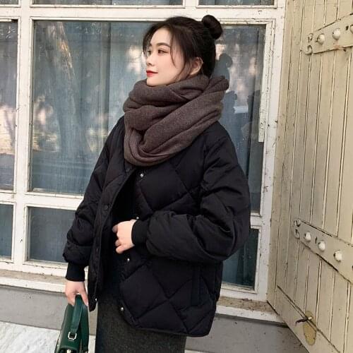 2020 New Winter Women Ultra Light Short Down Parkas Casual 90% White Duck Down Coat Fashion Female Slim Puffer Jacket Outwear