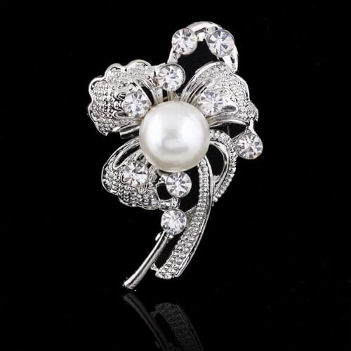 Plated Crystal Rhinestones Diamante Imitation Pearl Brooch for Women Dress Scarf Brooch Pins Jewelry Accessories Gift AB082