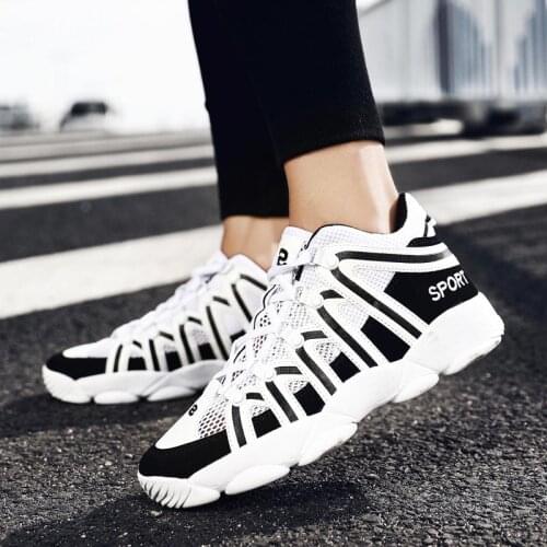 Big Size Summer Outdoor Sneakers Women Sports Shoes for Women 2021 Jogging Femme Sport Shoes Running Men White Trainers A-533