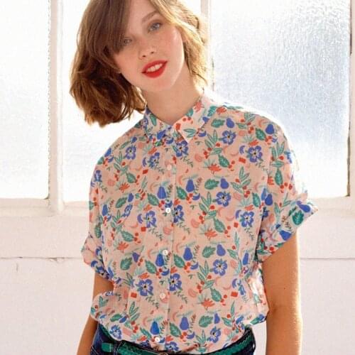 Floral Print Blouse Women Short Sleeve Button Up Turn Down Collar Elegant Chic Shirts 2021 Vintage Top Flowers Shirts Lively