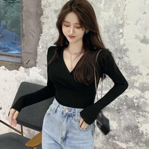 Fashion design sense V-neck short shirt female high waist 2021 Korean style elegant temperament back strap shirt sexy top