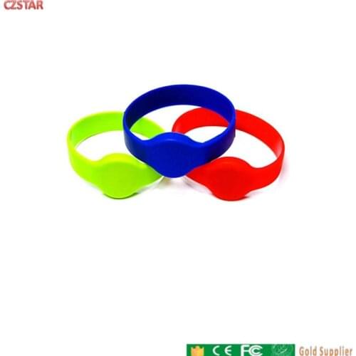 Reusable rfid wristband waterproof tags silicon rfid uhf Wristband tag epc gen2 wrist control access tag