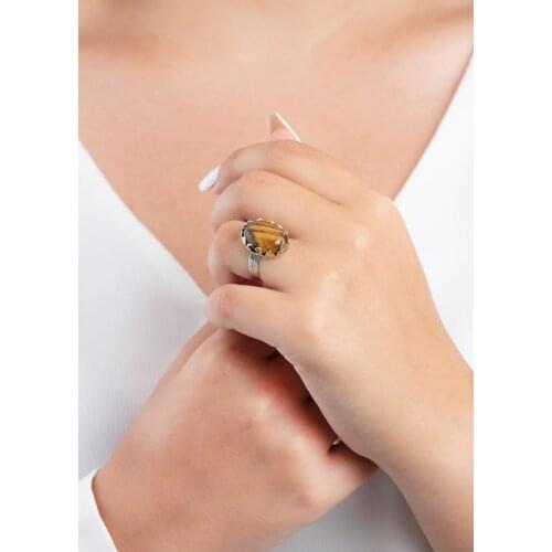 WOMENS NATURAL TIGER EYE STONE BRICK AND VAV MODEL AUTHENTIC SILVER RING. 925 ADJ