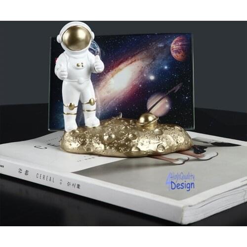 6 Inch Nordic Luxury Astronaut Photo Frame Creative Family Friend Childrens Gift Desktop Space Fantasy Picture Frames Decoratio
