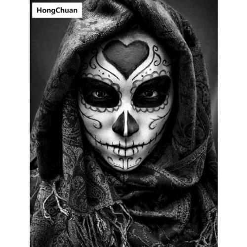 Fast delivery 5D DIY square/round diamondpainting horror skull figure diamond mosaic cross stitch Home decorationChristmas gifts