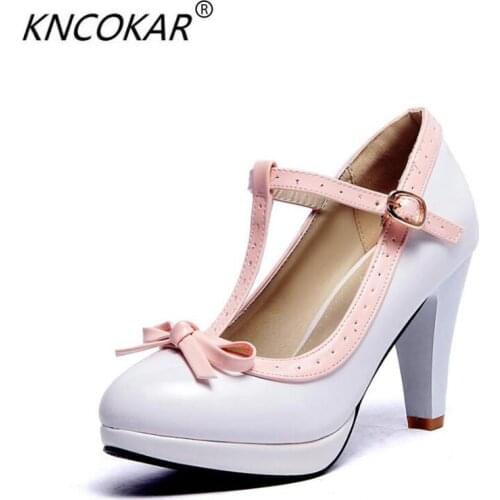 The new high-heeled sandal size 33-48 splicing of the four seasons fashion womens shoe leather splicing