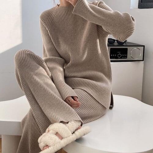 Womens Knitted Suits New Winter Fashionable Knitted Pants Suit Loose Thick Sweaters Wide Leg Pants Trousers Two-Piece Set