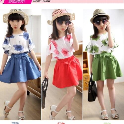 Summer girls Korean childrens suits, big children maple leaf two-piece baby girl clothes suitable for 5 7 9 11 12 13 years