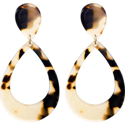 SOHOT Classic Hollow Water Dangle Acrylic Women Drop Earrings Noble Charming Acetic Acid Tortoiseshell Jewelry For Lady Gift