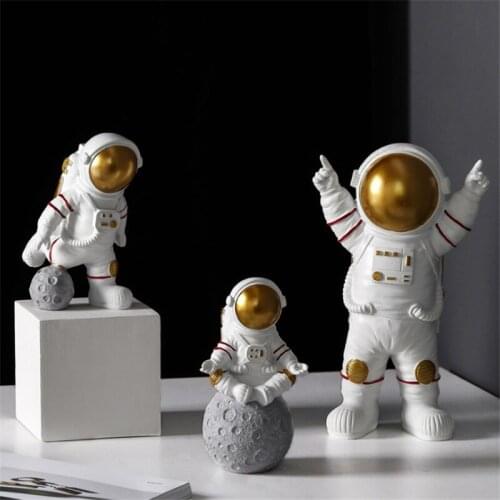 Nordic Modern Resin Astronaut Miniature Figurines Craft Home Fairy Garden Desk Decoration Furnishing Articles Room Accessories
