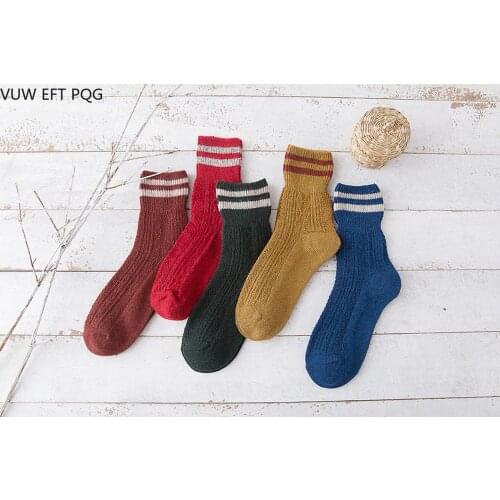 Autumn and Winter Ladies Comfortable Warm Socks Simple Style Kawaii Knitted Cotton Craft Girl Blended Socks