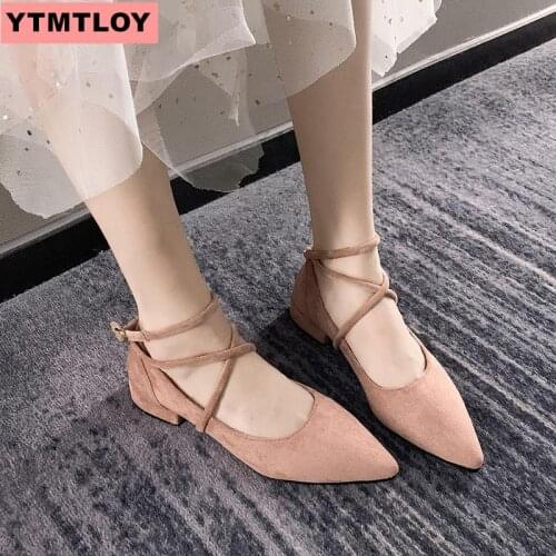 Womens shoes 2019 new fashion casual point toe buckle strap square high heel sandals Med high heels womens sense party sandals