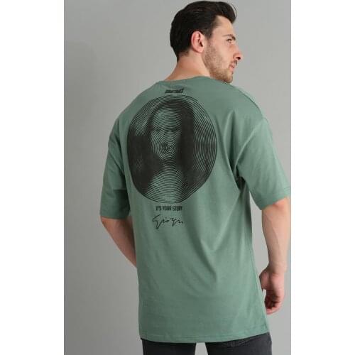 Crash Mona Loose Cut Oversize Tshirt