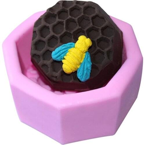 1 PC Pink Bee Wax Silicone Honeycomb Bees Fondant Mould Cake Chocolate Decor Candle Soap Bake Icing Sugarcraft Mold DIY
