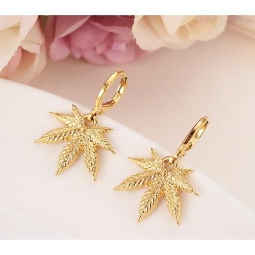 Gold color drop earring Africa Women Party Gift Cannabiss Weed Marijuan Leaf charms women girls party Jewelry gift diy charms