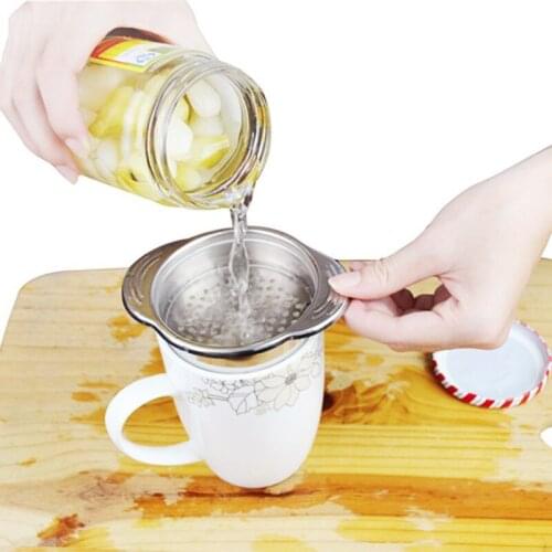 Stainless Steel Food Can Strainer Sieve Tuna Press Remover Water Lid Kichen Drainer Tool Can Oil Gadgets 1pc