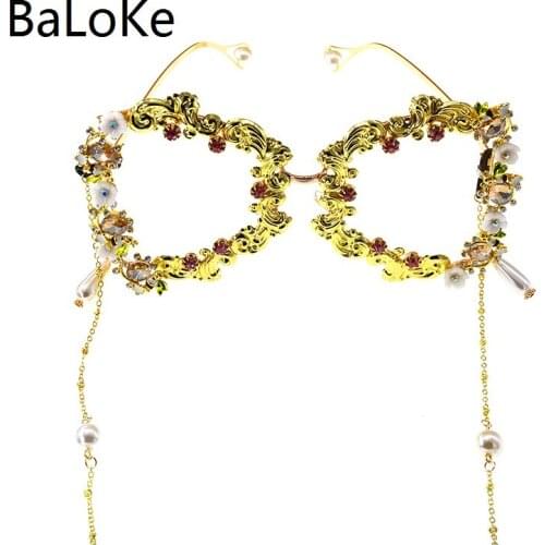 Personality Oval Sunglasses Women Trendy Fashion Ladies Cool Outdoor Transparent Lens Crystal Flower Frame Chain Sunglasses