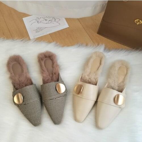Women Slippers Indoor Charm Pointy Solid Color 2020 New Brand Fashion Buckle Office Slippers Slip-on Comfortable Fur Woman Shoes