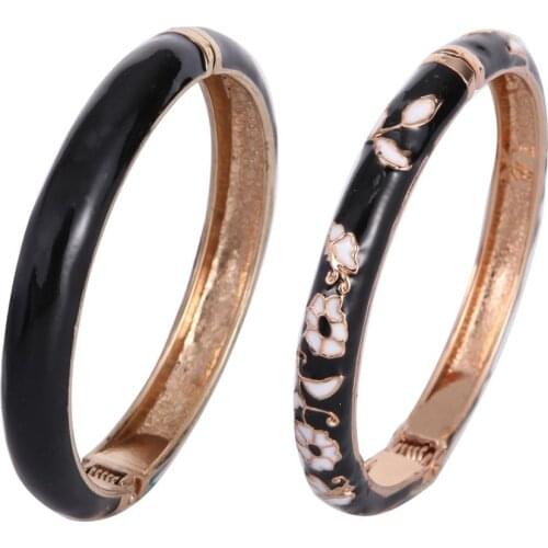 55A122+b01 Min.order is New Classic and Elegant Brass Bangles,Womens simple accessories