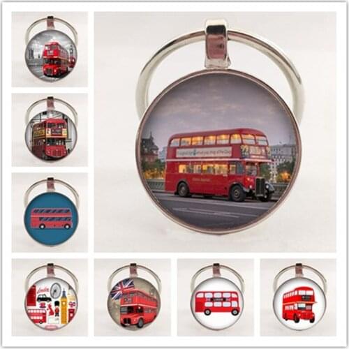 Vintage London Bus Keychain Bronze Bus Pattern Glass Convex Round Keychain DIY Jewelry Gift