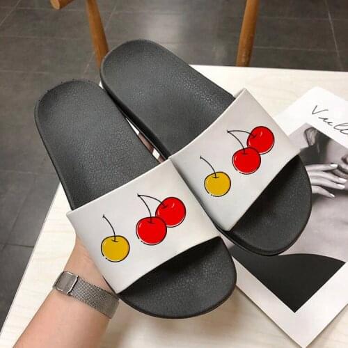 2021 Shoes for Women Cute Pattern Bathroom Home Slippers Hot Sale Fashion Streetwear Outdoor Summer Beach Open Toe Flip Flops