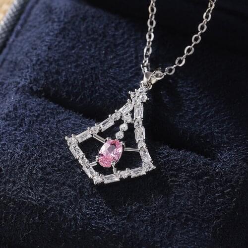 New Style Light Luxury Temperament Pink Pendant Ladies Necklace Creative Skirt Zircon Ladies Clavicle Chain Jewlery