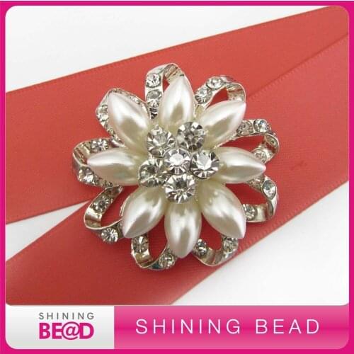 Pearl rhinestone brooch, free shipping, fashion design pearl rhinestone brooch for wedding invitation card