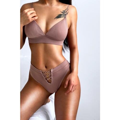 Comfortable no steel ring lingerie with briefs seamless sleep thin cotton triangle cup bralette sexy small chest ladies bra set