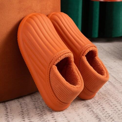 2021 New Cheap Comfortable Soft Warm Slippers Women Thick Bottom High-quality Indoor Non-slip Couples Mens Home Plush Slippers