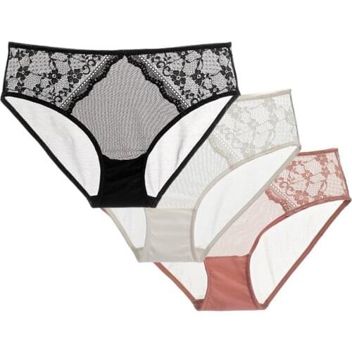 Sexy Mid-Rise 3 Piece Set Womens Panties Cotton Crotch Antibacterial Hip Lift Briefs Ultra-thin Lace Hollow Underwear