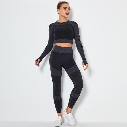 Women Sportswear Sports Suit Yoga Clothing Set Sports Outfit Fitness Set Athletic Wear Seamless Workout Clothes Long Sleeve Set