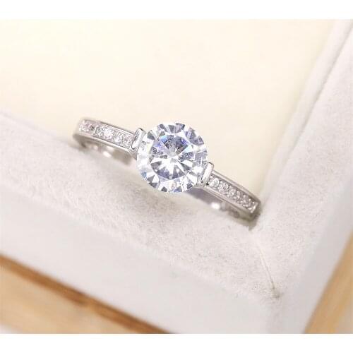 Popular European and American S925 silver fashion luxury row diamond wedding ring round zircon crystal jewelry womens gift