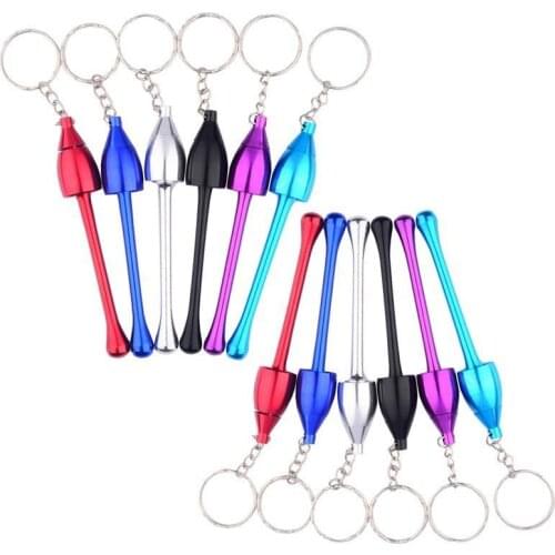 1 PC Keychain Small Pipe Pendant Tobacco Pipes Portable Metal Smoking Pipe For Smoking Weed Herb Mens Gift Pendant Random color