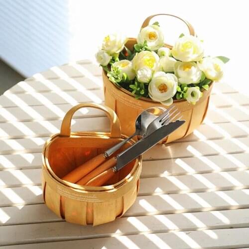 Wood Chip Retro Wall Hanging Basket Hand-woven Small Flower Basket Portable Hanging Basket Flower Shop Decoration Basket