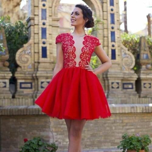 Red Short Mini Homecoming Dresses 2021 A Line Cap Sleeve Sheer Neck Lace Appliques Elegant Party Prom Gown Tulle Sexy Backless