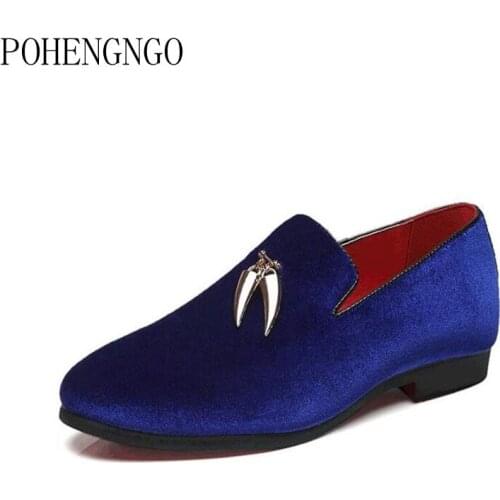 2021 Men Sickle Suede Casual Shoes Designer Slip-on Dress Shoes Large Size Pointed Toe Solid Color Wedding Loafers Men Zapatos