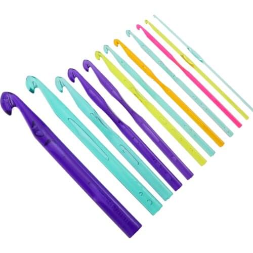 SKC Knitting Tools New Sweater Needle Plastic Handle Transparent Crochet Set Of 12 Packs