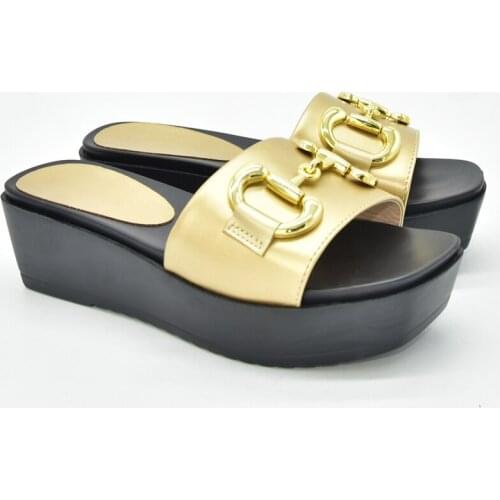 Women Party Pumps Round-toe Thick-soled Flat Mid-heel Fur Sandals Large Size Metal Chain Shoes All-match Womens Platform Heels