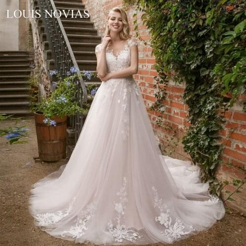 Louis Novias High Quality Graceful Sexy Wedding Dress Short V-neck Invisible Neckline Backless Button Embroidered Lace on Net
