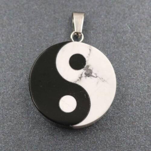 YJXP Ethnic Yin Yang Pendants Reiki Natural Stone Black Agates White Turquoises Tai Chi Bagua Map Pendant Charms Amulet Jewelry