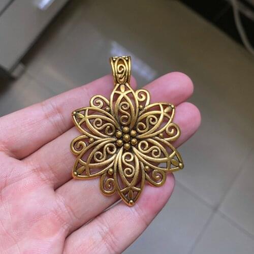 6pcs Fashion Flower Pendants, For Women Necklace Aesthetic Accessories Jewelry Making Supplies, Charms For Jewelry Making
