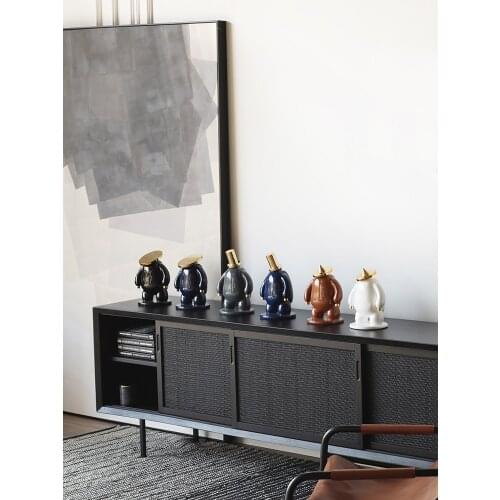 Modern Colored Abstract Figures In Golden Hats Statue Home Decor Crafts Room Decoration Objects Office Resin Character Figurines