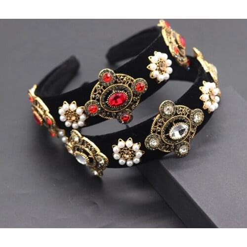 Beautiful and exaggerated rhinestone headband Cosmic Heart Rhinestone Pearl Hair Band European and American hair accessories 547