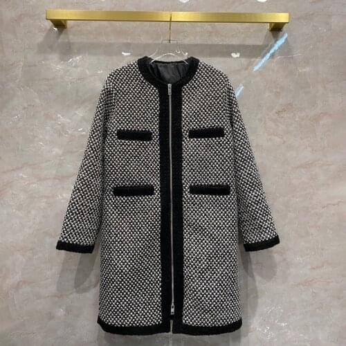 Chic Women Winter High Quality padded Overcoat Fashion women woollen coat C742