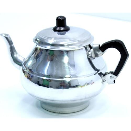 Akt Urn Dem Teapot 090834