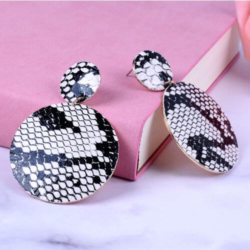 Fashion New Snake Skin Leather earrings Geometric Drop Earrings for Women Vintage Big Statement Earrings Party Jewelry