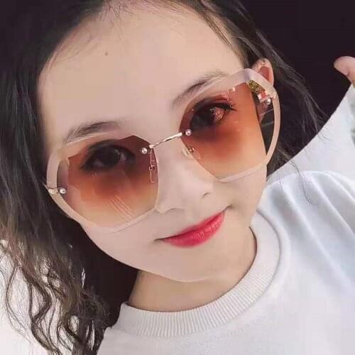 2020 Childrens Diamond Trimmed Sunglasses Women Frameless Alloy Frame Sunglasses Men Plain Glasses