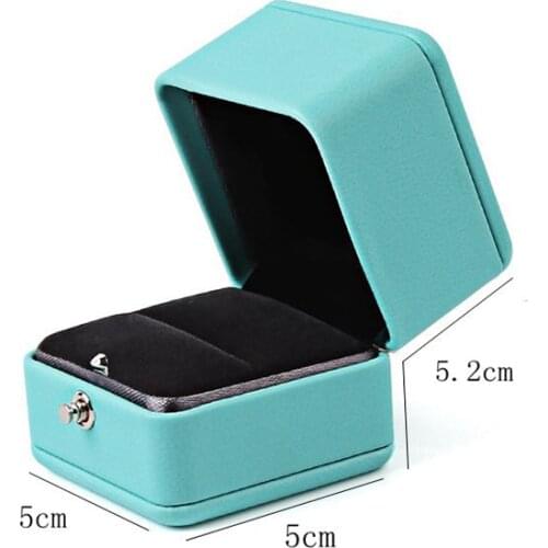 European Romantic Blue Leather Jewelry Gift Box Ring Box Necklace Box Ring Packaging Storage Ring Hot sale